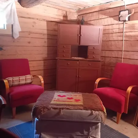 乡村民宿 Bobackan Pihatorpan Aitat 海门林纳